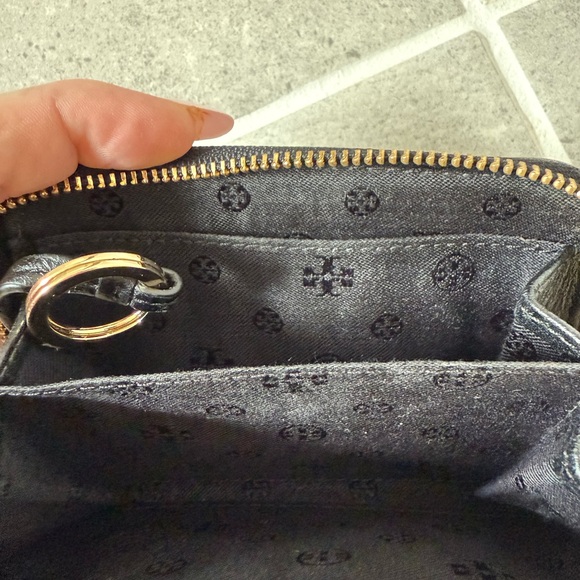 Tory Burch Coin Purse / Wallet - Picture 3 of 6